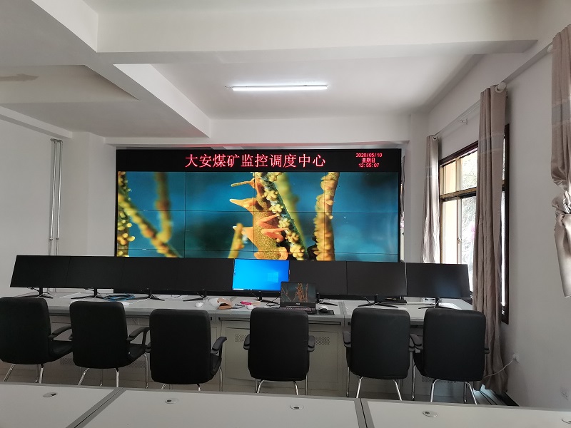 超窄邊液晶拼接屏價(jià)格多少錢？